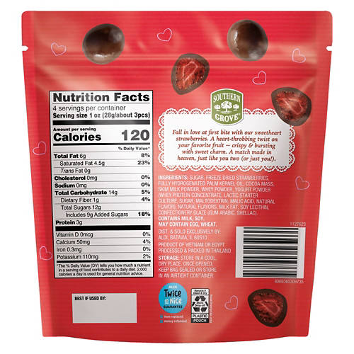 Southern Grove Strawberries with Cocoa Yogurt Coating Chocolates, 4 oz